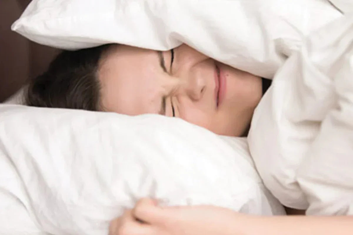 Silent Down Comforters: The Secret to Quiet, Peaceful Sleep