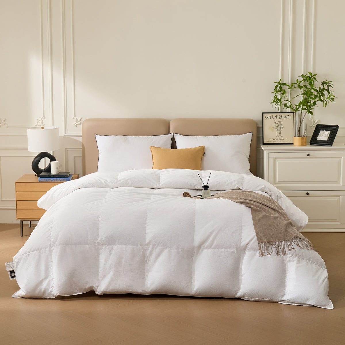 100% Organic Cotton Fluffy Light Weight Down Comforter Queen White- PRO