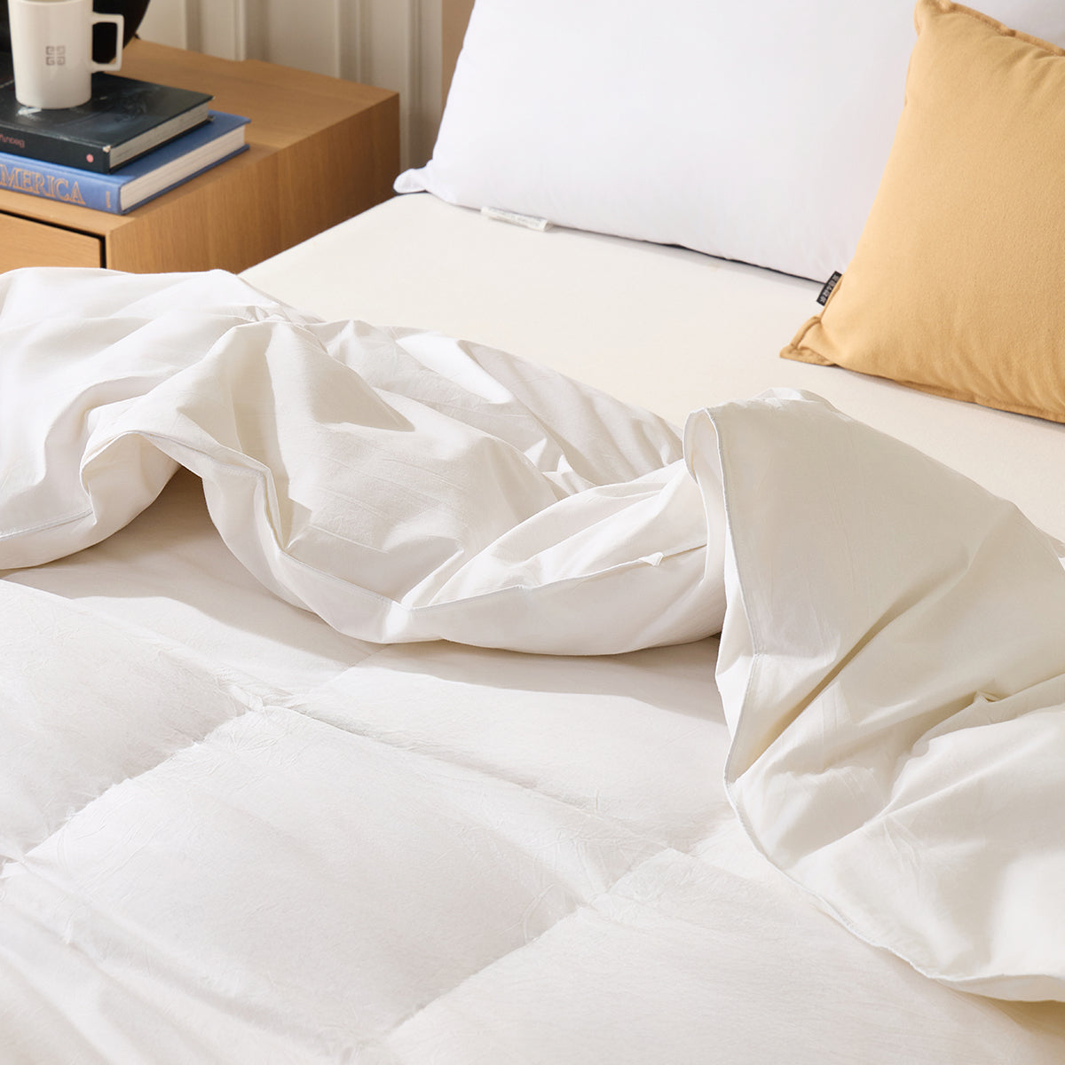 100%Organic Cotton Fluffy Down Comforter - PRO All-Season