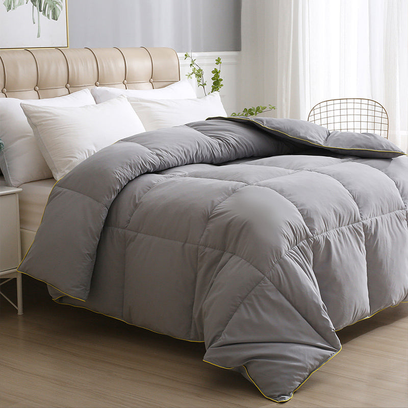 Ganzjahresdecke gefüllt mit echten Federfasern