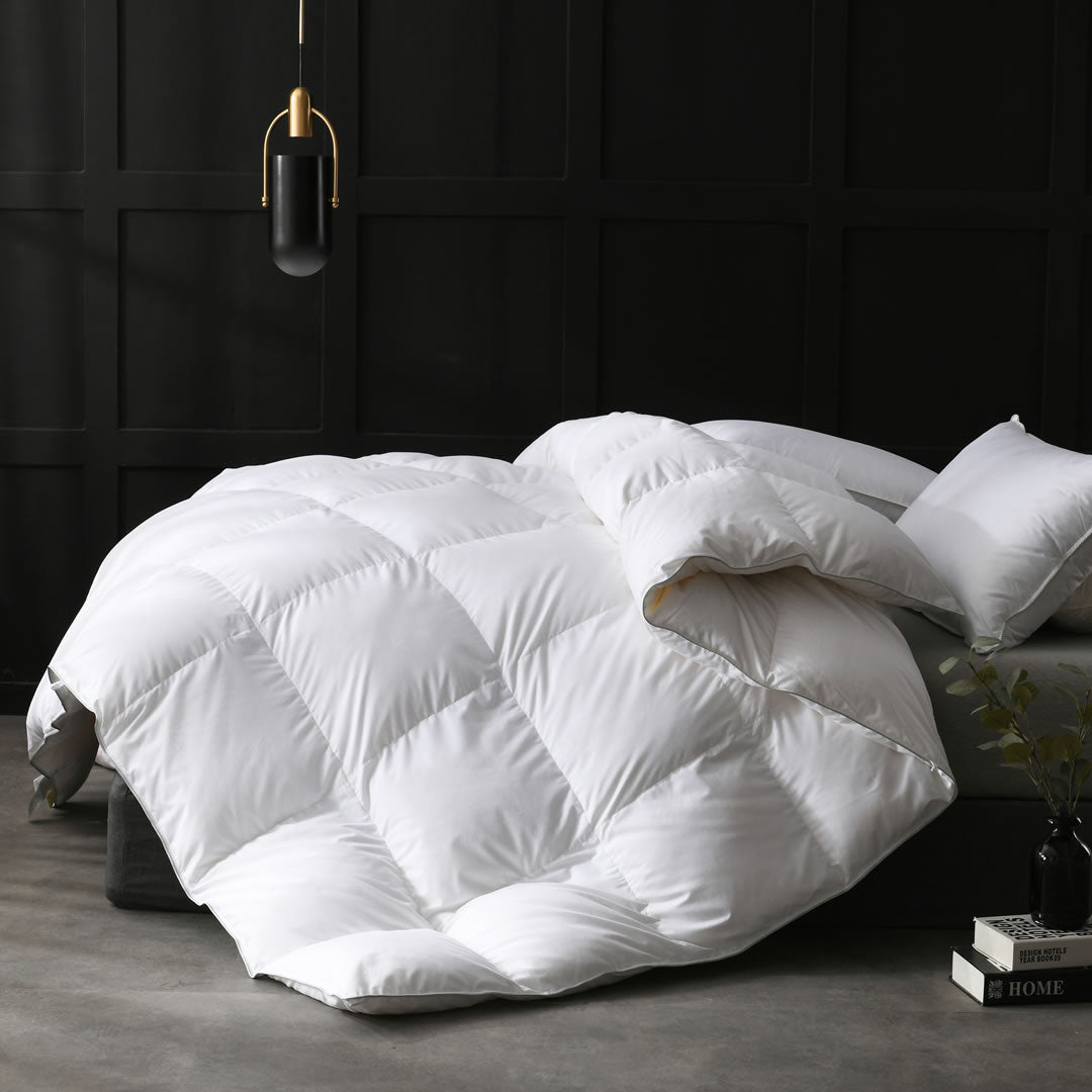 Luxurious Ultra Soft Egyptian Cotton Feathers Down Comforter 750 Fill power European Goose Down Feather Duvet Insert