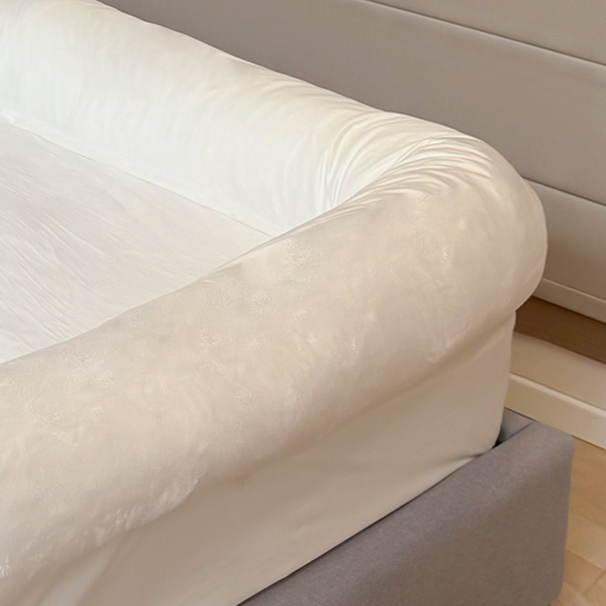 The PuffyNest™ Bordered Bed Sheet