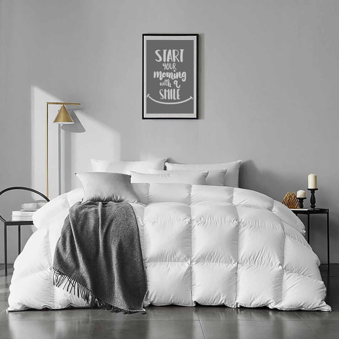 Classic Organic Goose Feather Down Comforter, Lightweight, All-Season and Winter-weight Feather & Down Duvet Insert