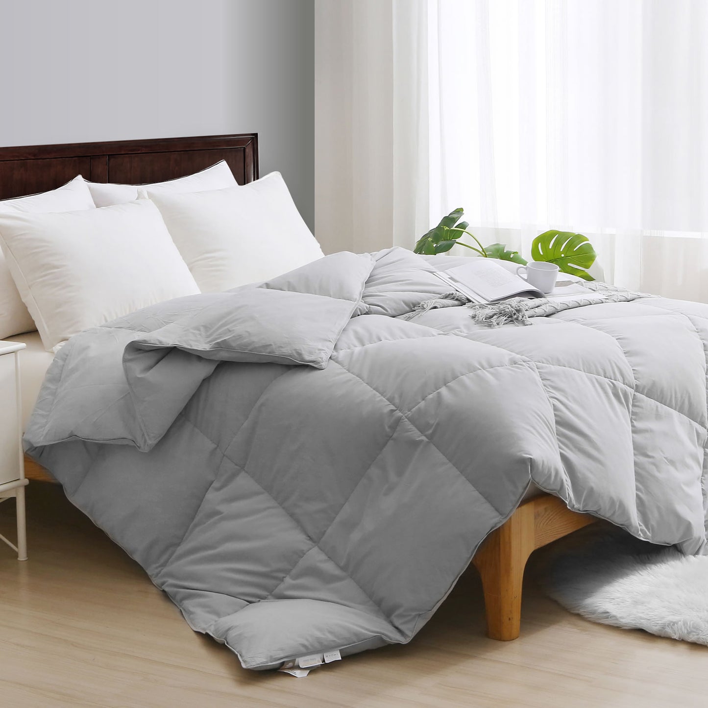 Classic Organic Goose Feather Down Comforter, Lightweight, All-Season and Winter-weight Feather & Down Duvet Insert